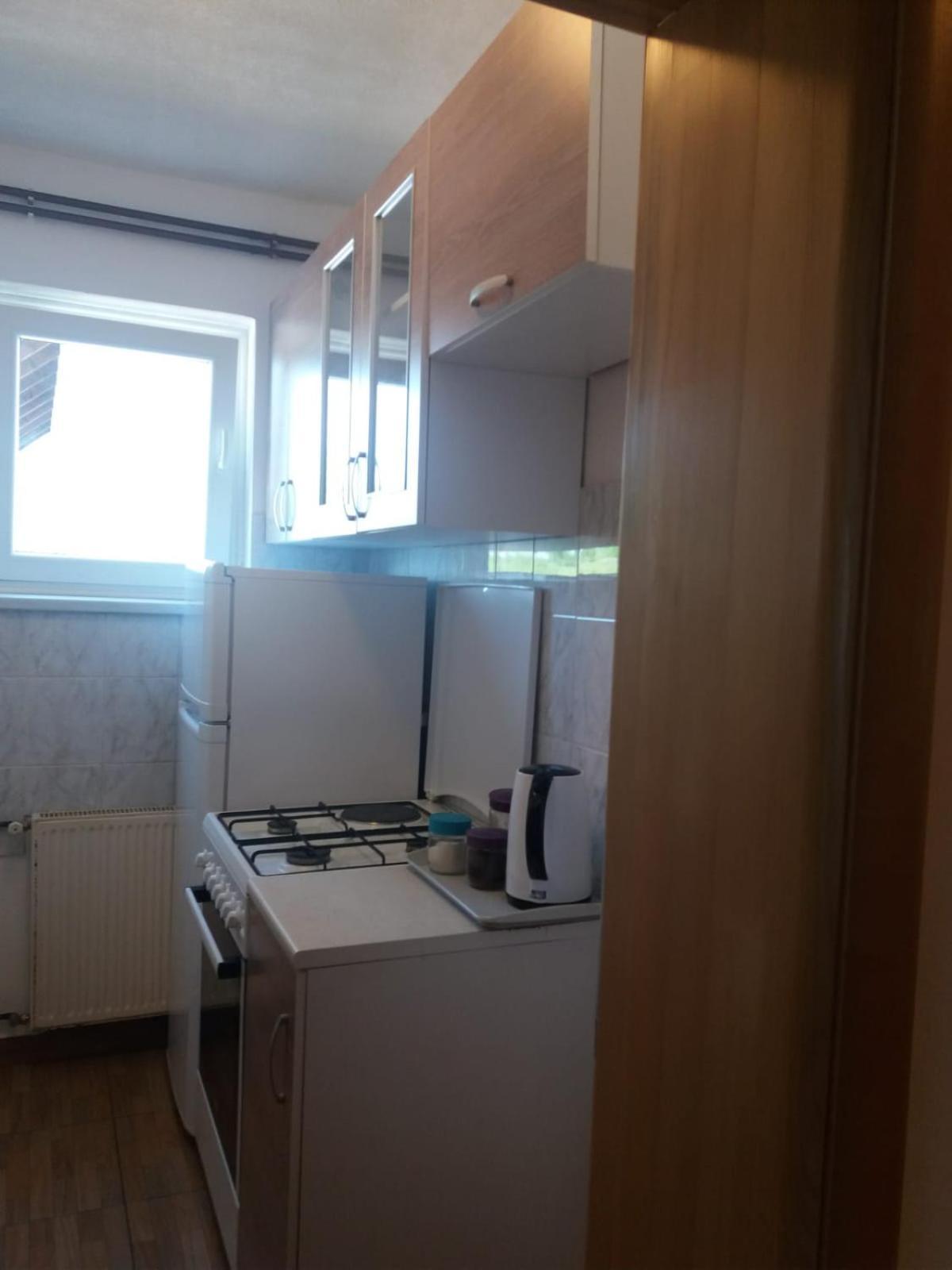 Guesthouse Tomas Čatrnja Εξωτερικό φωτογραφία