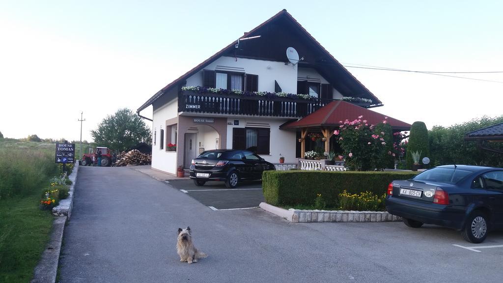 Guesthouse Tomas Čatrnja Εξωτερικό φωτογραφία